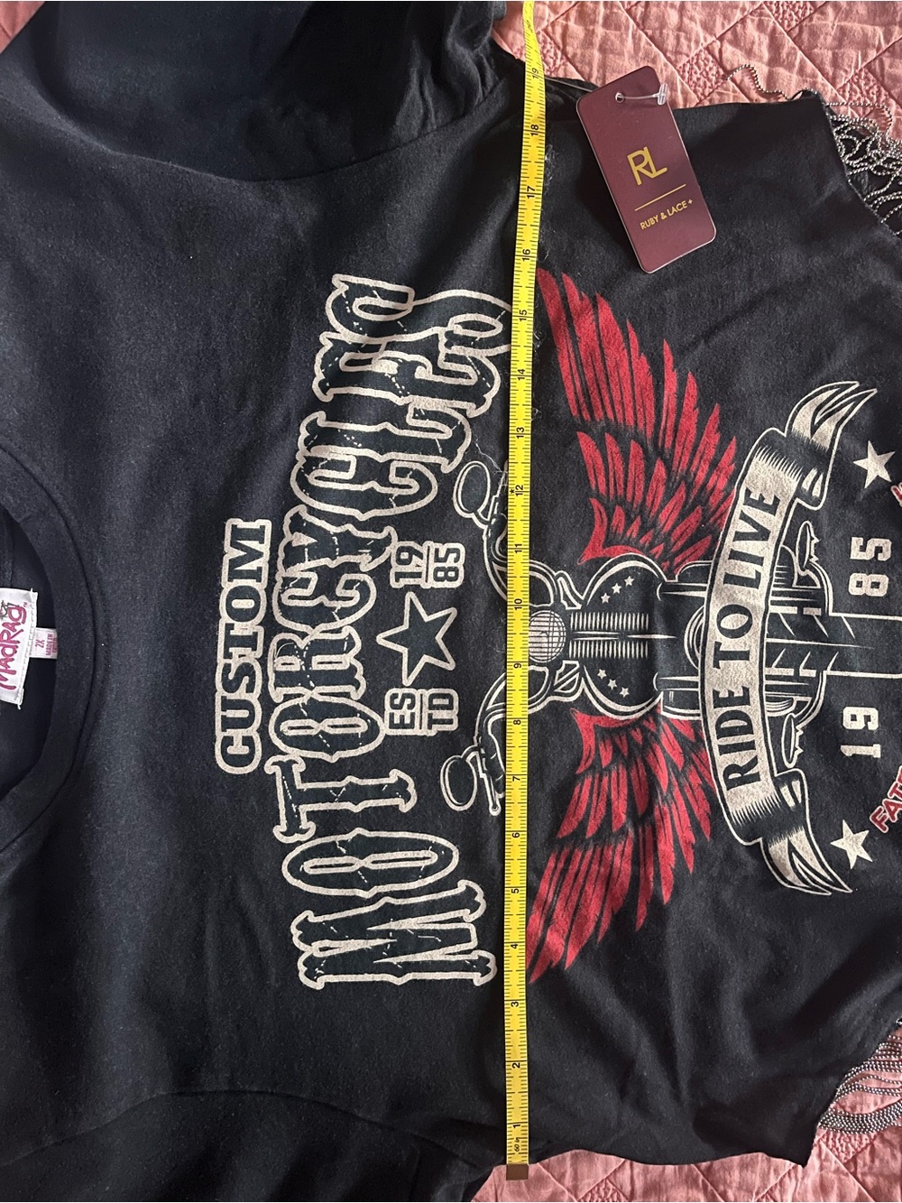 Black "Custom Motorcycles" Graphic Tee With Red Wings - Unbranded View 3